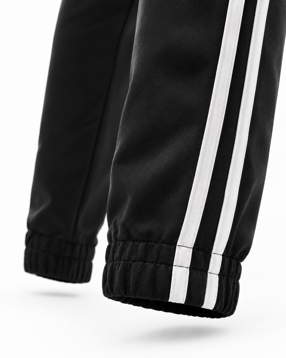 Jogger Deportivo Retro Negro para Hombre – Rayas Laterales | Cómodo y Versátil
